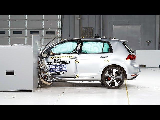 2015 Volkswagen GTI driver-side small overlap IIHS crash test