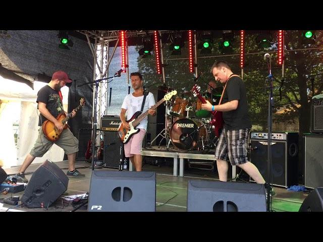 Squeal - Krach am Bach 2018 - Autumn day