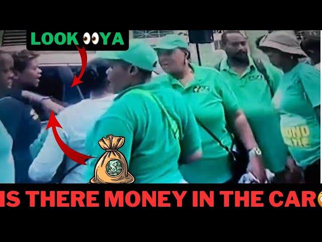 Is the JLP 🟢giving out money  in Green Shirts ?Flooding in Jamaica  SEVERAL PEOPLE WASH A