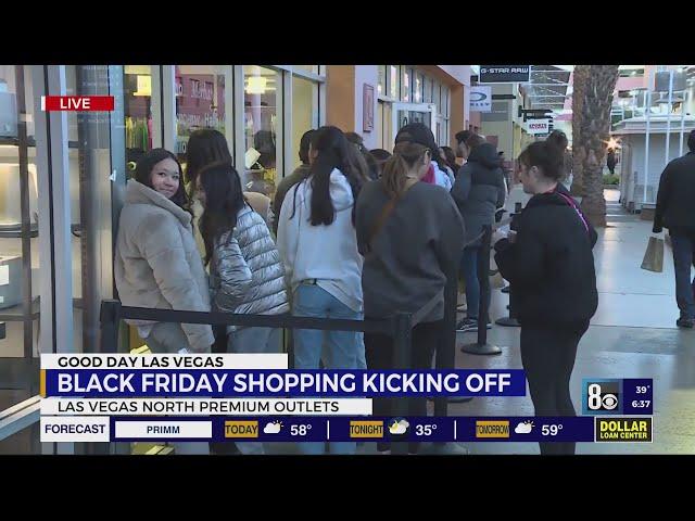 Black Friday shopping takes over Las Vegas Premium Outlets