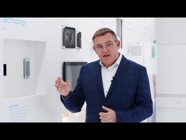 ABB RoomTouch® "smartens" up any room | High-quality KNX control element with swipe technology