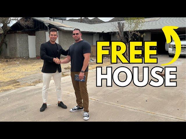 Top wholesaler tours his FREE house using The BEST System In The Game™ with Mr. Livin' The Dream