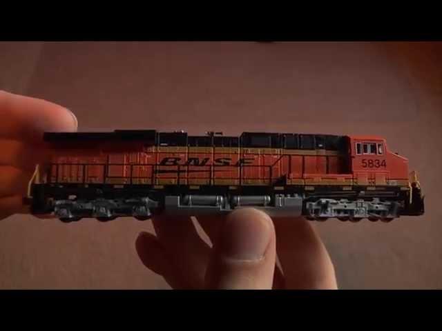 Review: Kato GE ES44AC BNSF