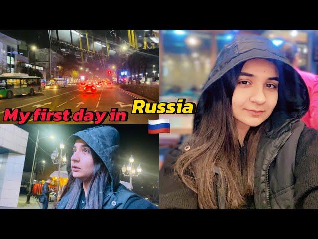 My first day in Russia - Shopping or dhair saray kam kiyay -