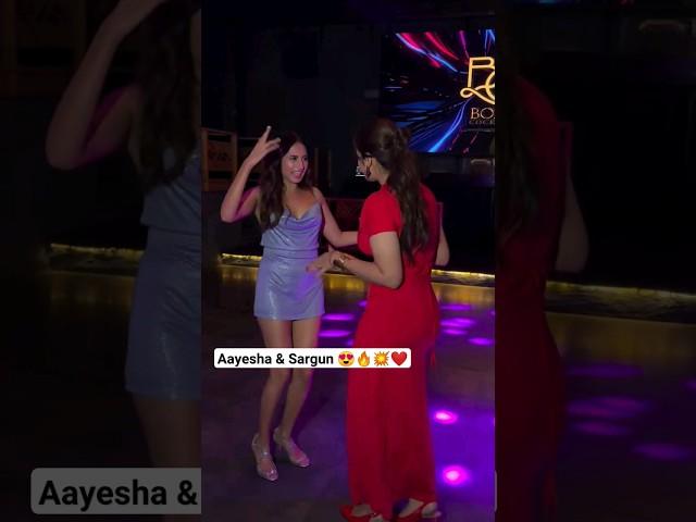 Queen #sargunmehta with #aayeshakhan at #ravidubey 's birthday celebrations ️