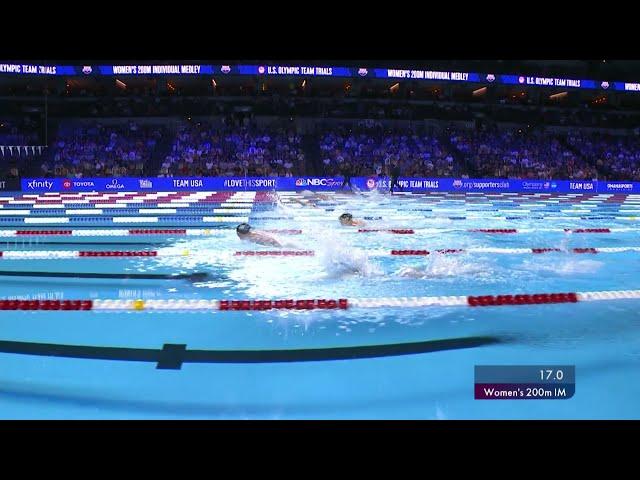 Alex Walsh Gets Her Hand On The Wall First In Bunched Up 200m IM