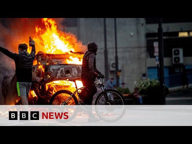 Rioters in England and Wales could be charged with terrorism offences, prosecutor says | BBC News