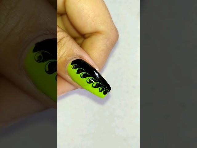 Easy nail art #naildesign #easynailart #youtubeshorts