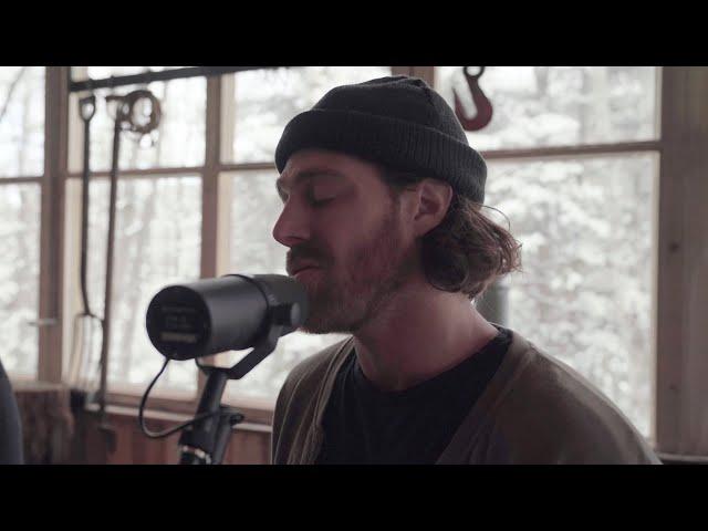 Jonathan Roy - Walk Out On Me (Live Acoustic Performance)