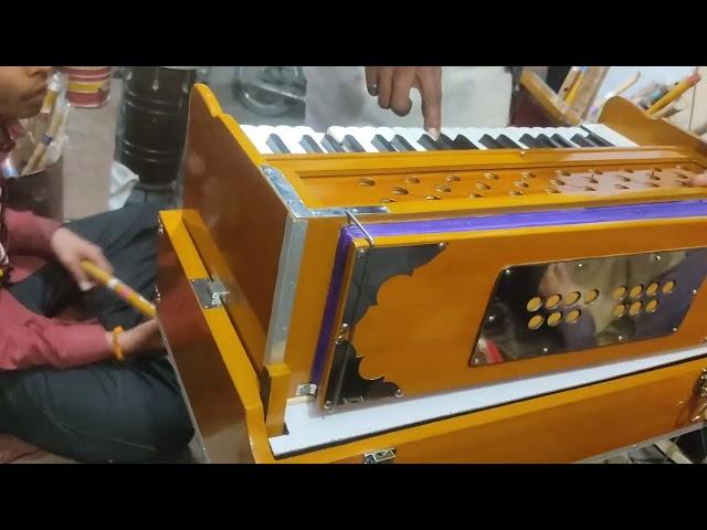 King of Harmonium maker Muhammad Tahir #harmonium #Folding harmonium #pakistan  +92 347 4420041