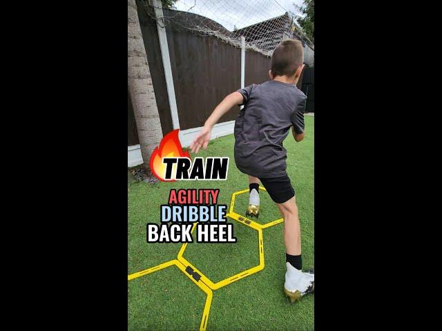 Improve agility & dribble #shorts #soccertraining #footballdrills #footballtraining