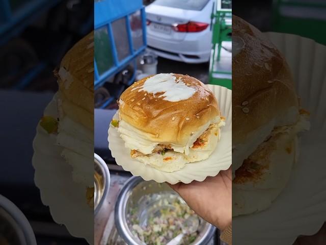 Chicken burger |  Wonder Wheels Chicken Ooty |