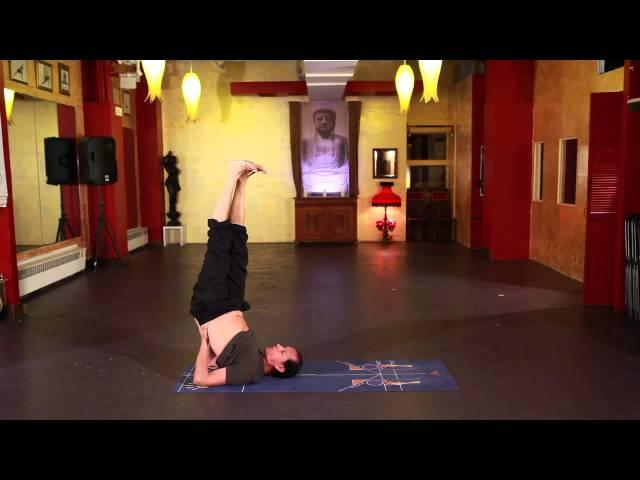 Atmananda Yoga Asana Demo - Advanced Sequencing