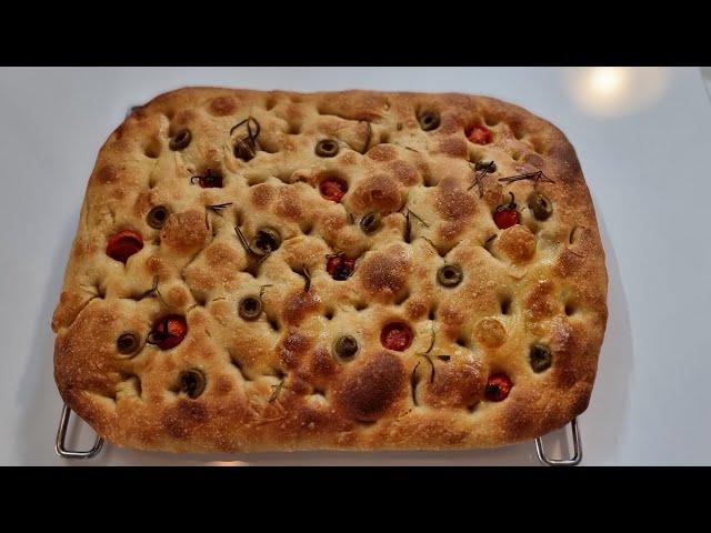 نان فوکاچیا _ focaccia