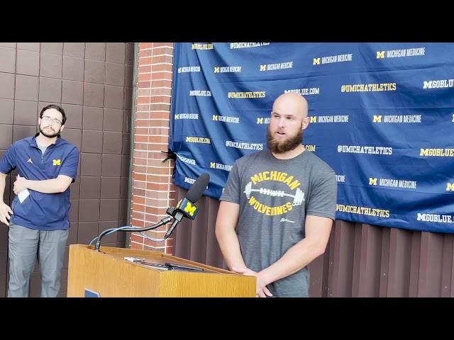 Michigan Punter Brad Robbins Is Pinning Cancer Deep