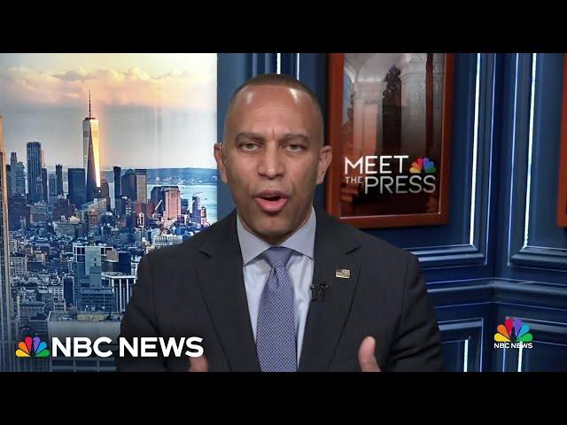 Jeffries says he would not ‘characterize’ Tulsi Gabbard as a Russian asset