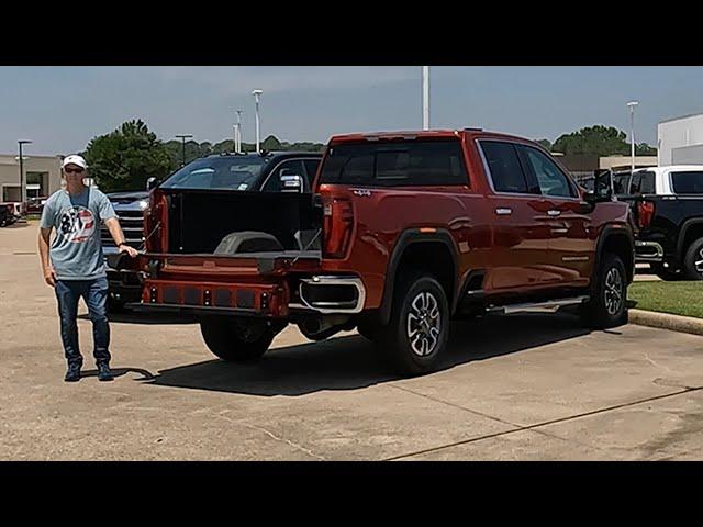 2024 GMC Sierra Tutorials -  MultiPro Tailgate Demonstration