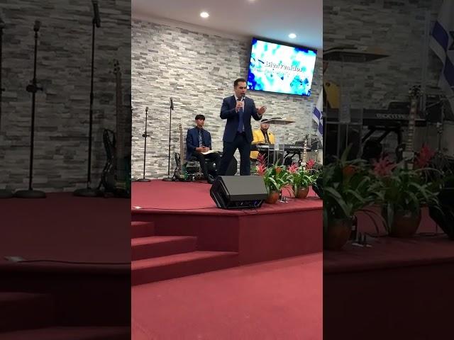 Pastor JAHAZIEL RODRÍGUEZ  6 aniversario iglesia pentecostal fiel y verdadera (1:30:04 - 1:35:04)