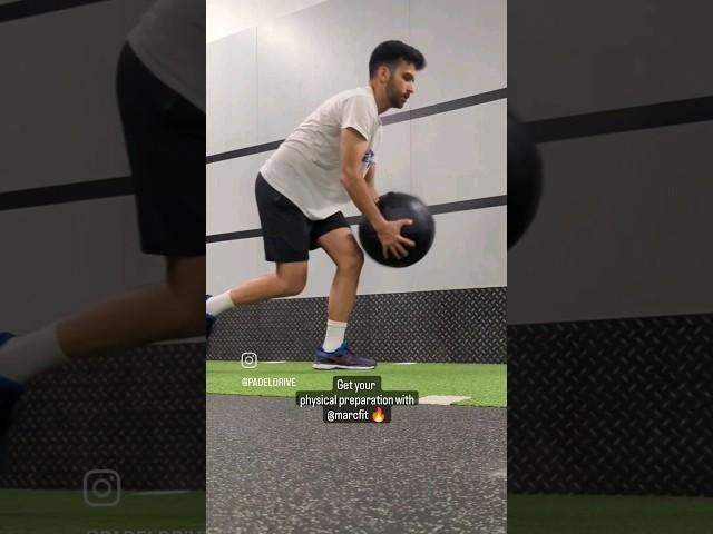 This is how a pro padel physical preparation routine looks like  #padel #wpt