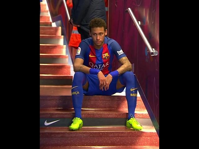 Neymar Waiting for Messi 