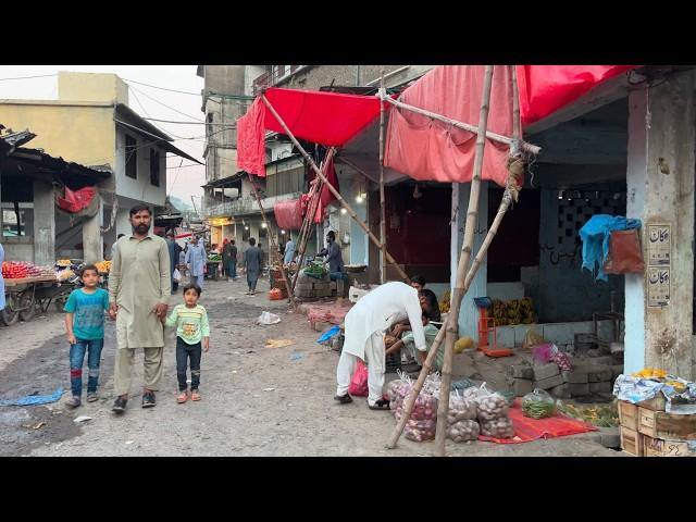 [4K]  Muzaffarabad, Pakistan: 4K Walking Tour & Captions with an Additional Information