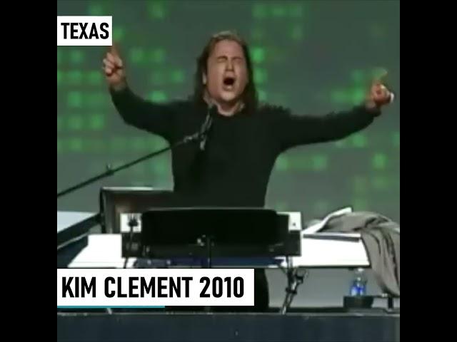 A Tidal Wave, Surprise in November, Imminent War and Israel... Kim Clement Prophecy #shorts