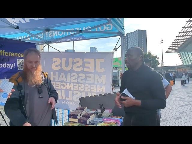 Angry Missionary Got Cooked! Yusuf & Visitor Speakers Corner Stratford Sam Dawah