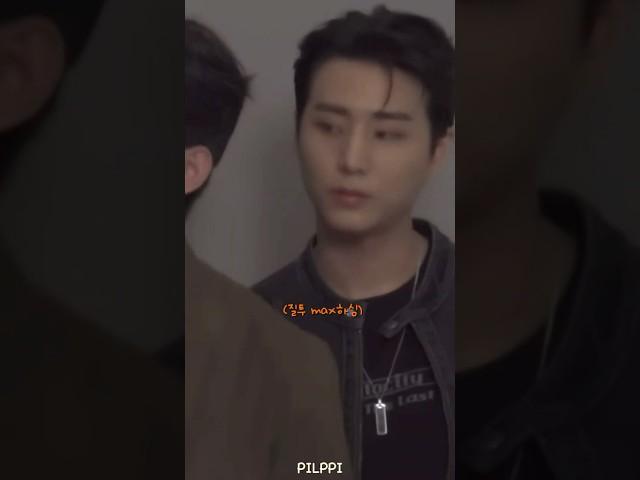 원필 한정 질투(?)하는 눈빛 (영원한 필프심) #데이식스 #영케이 #원필 #도운