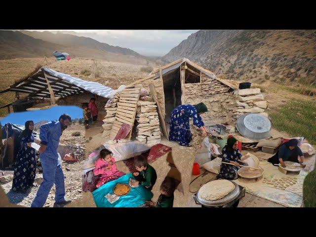 Zulikha, the lioness of the desert;  From working to baking traditional bread for his children