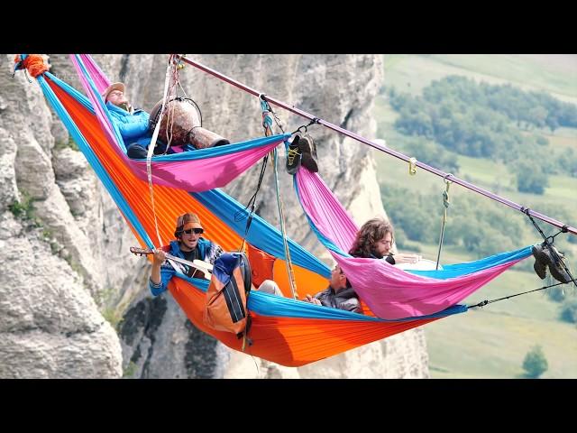 TICKET TO THE MOON - Hammock Session in Bismantova, Italy 2018