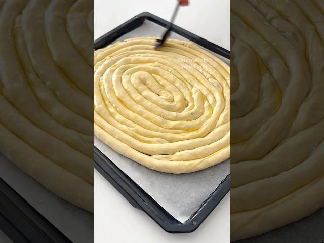 PUL PUL DÖKÜLEN BÖREK TARİFİ... #börek #food #recipe #halimeninmutfağıı