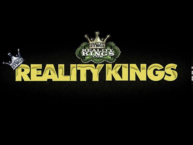 RK PARTY 14 mp3   Music Name ? - Reality Kings in The VIP