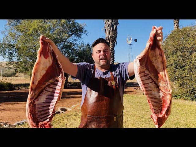 Karoo & Kalahari Cuisine 2 - How to Braai Traditional Lamb Rib like a BOSS (with subtitles)