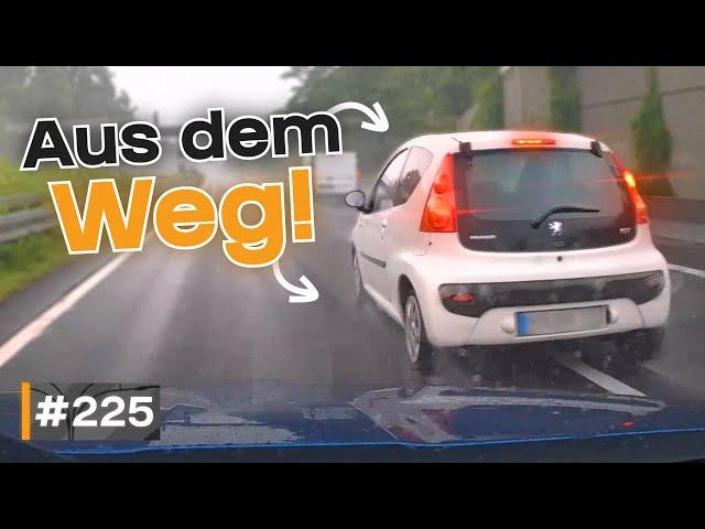 Brenzlige Situationen auf Autobahn, Schwertransporter-Action und Notrad! | #GERMAN #DASHCAM | #225