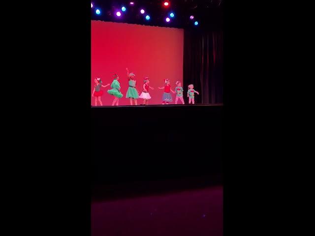 Isas Dance recital 12-16-18