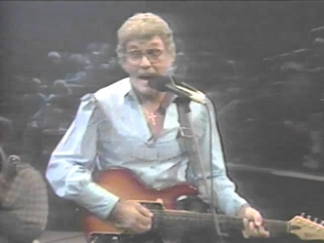 Carl Perkins w/ Rosanne Cash - Jackson - 9/9/1985 - Capitol Theatre (Official)