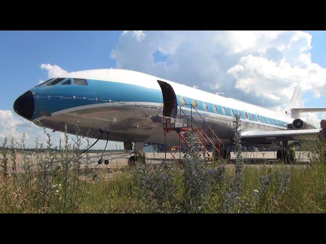 World's last operational SE210 Caravelle - engine start and taxi @ Stockholm Arlanda, Sweden.