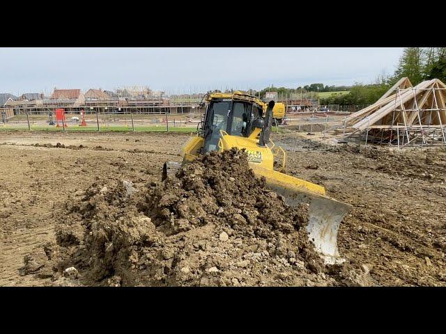 New Komatsu D71 PXi-24 dozer with intelligent machine control in action and a product walkaround