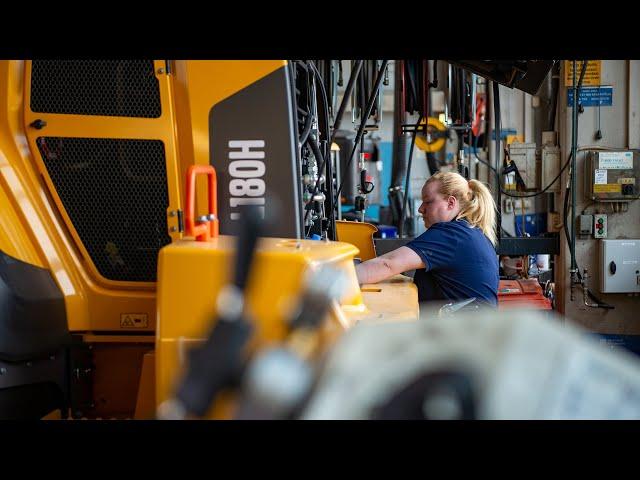 Service Technician at Volvo Construction Equipment - Meet Sara