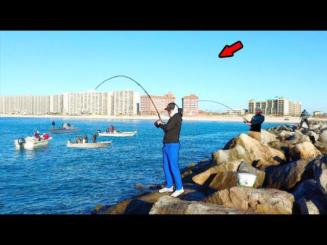 2 Hours of Catching Big Fish from the Rocks! (Jetty)