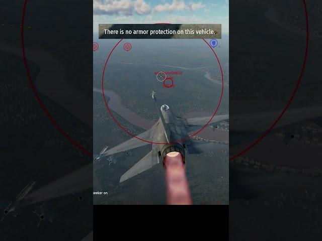 The F-16 in War Thunder in ONE MINUTE! #Shorts Real Pilot Plays War Thunder
