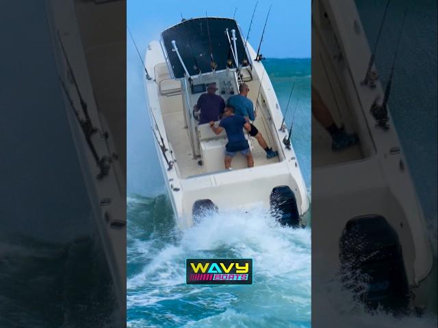 Boat goes vertical at Haulover Inlet! | Wavy Boats