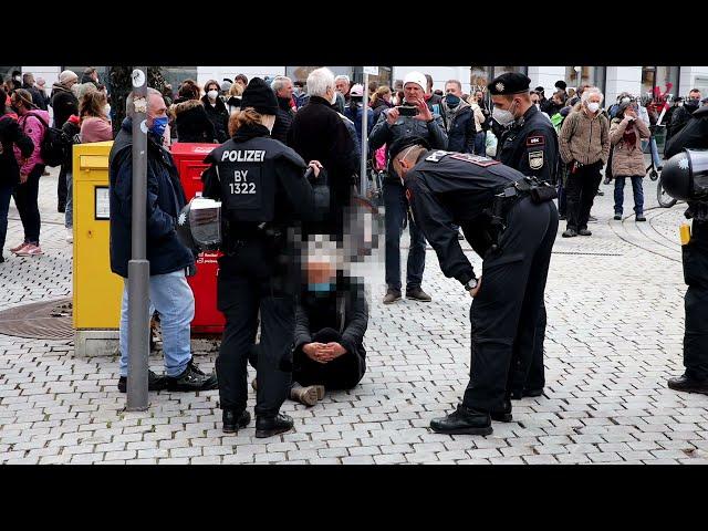 Kempten im Allgäu | Polizei löst verbotene Querdenker-Demo auf