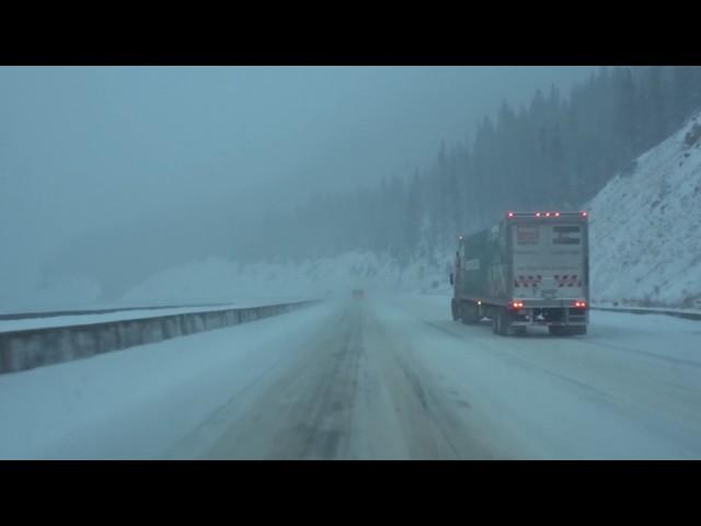 Colorado Dashcam - Winter Driving I-70 At The Eisenhower Tunnel - 11/24/2016