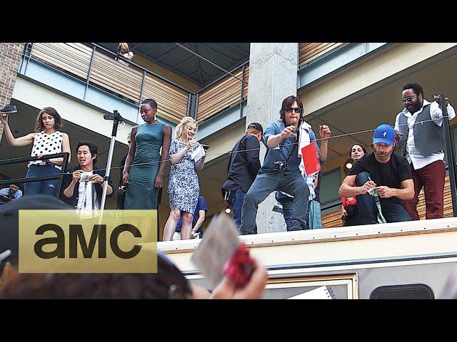 Fans Meet the Cast at the Comic-Con BBQ: The Walking Dead: Season 5