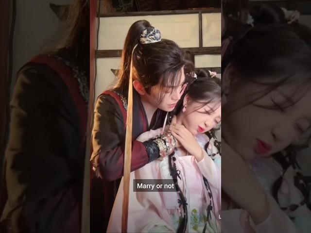 Marry or not? Haha crazy duo  #estheryu #dingyuxi #lovegameineasternfantasy