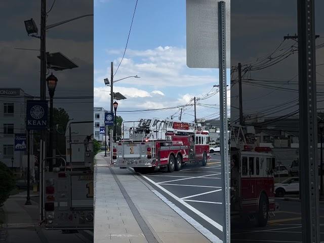 Union Township NJ FD Ladder 1 responding to a cover assignment | Video: 372