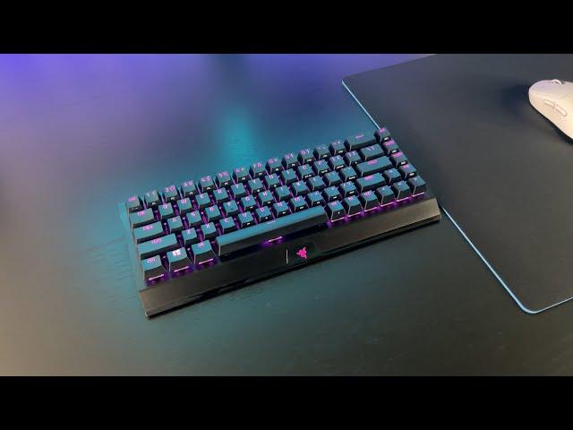 Razer BlackWidow V3 Mini HyperSpeed Review!! - Is Razer's 65% Keyboard Worth It?