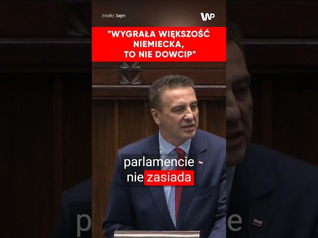 Sachajko opowiada dowcip w Sejmie