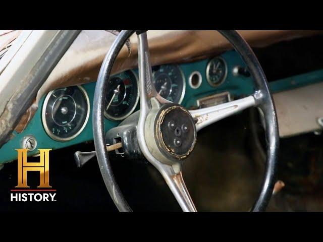 American Pickers: PRICEY $35,000 Porsche Pick-Up (Season 24)